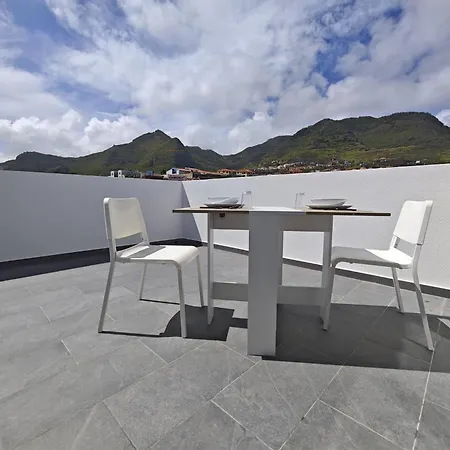 Casas Do Arrais Canical (Madeira)